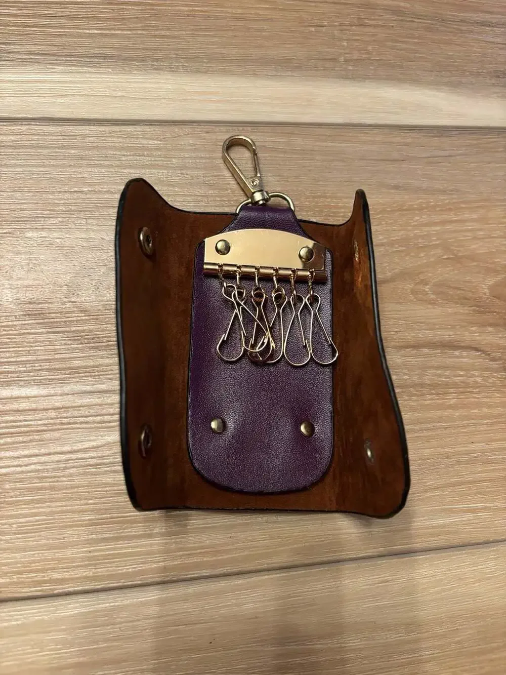 Purple Leather Key Case Wallet with 6-Hook Organizer